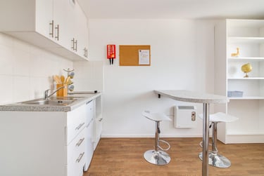 1 bed studio, Herne Hill, Brixton, London, SE249QH - Image 7